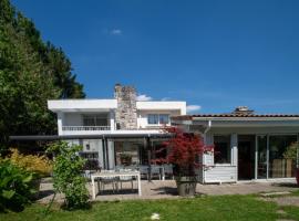 Maison Lucilda, hotel in Pessac