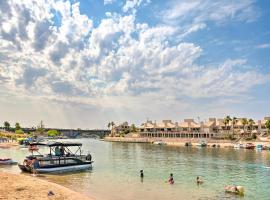 Arizona Condo Lake Havasu and London Bridge Views!, hotel en Lake Havasu City