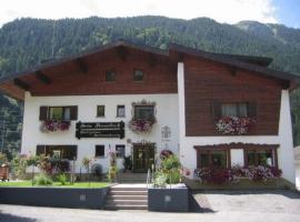 Haus Ausserbach, hotel a Gaschurn