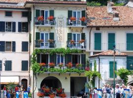 Albergo Ristorante Montebaldo, hôtel à Limone sul Garda