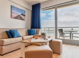 Holiday Suites Blankenberge, apartment in Blankenberge