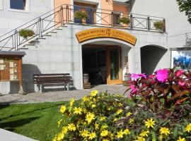 Albergo Diffuso Sutrio Zoncolan, hotel em Sùtrio