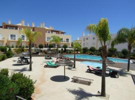 Apartamento Duplex - Cabanas Garden, hotel em Tavira