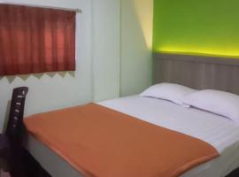 Guest House Anak Raja Pangkalan Bun Syariah Mitra RedDoorz, hotel em Pangkalan Bun