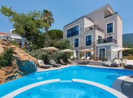 Moderna Luxury Apartments with HEATED pool, hotel en Tivat