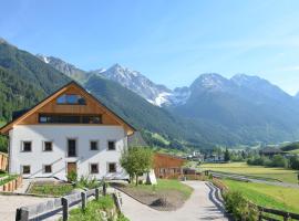 Ausserwegerhof, hotel v mestu Anterselva di Mezzo