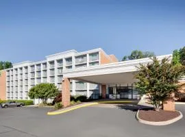 Holiday Inn University Area Charlottesville, an IHG Hotel