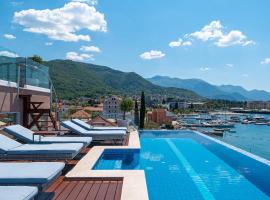 Elysium Tivat, hotel en Tivat