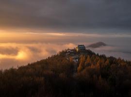 Hochwaldbaude, guest house in Hain