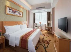 Vienna Hotel Tianbao Road