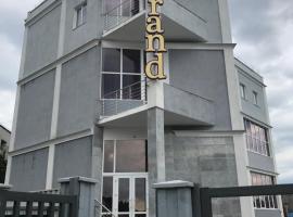 Отель-ресторан “Le Grand”, hotel in Zhytomyr