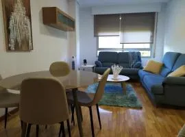 Apartamento Poniente con dos baños muy céntrico 6 personas