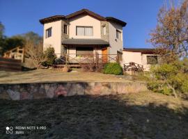 Casas Altas VGB, hôtel à Villa General Belgrano