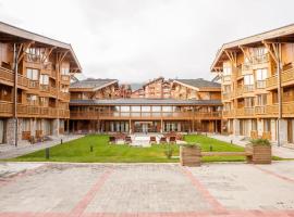 Pirin Golf Hotel Private Apartments Апартаменти Планински Изгрев в Пирин Голф, Hotel in Raslog