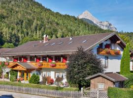 Hotel Franziska, hotel in Mittenwald