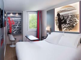 Hôtel Inn Design Paris Saint Quentin, hotel in Montigny-le-Bretonneux