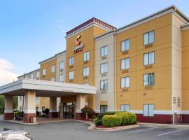 Comfort Suites Fredericksburg North, hotell i Fredericksburg