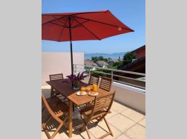 Superbe appartement au calme avec vue sur le Lac., hotel Évian-les-Bains-ben