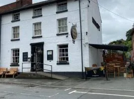 Old New Inn, Llanfyllin