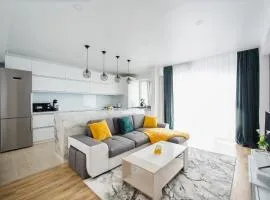 Elegant & Spacious – Central Apartment