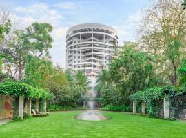 Taj Wellington Mews, hotel en Bombay