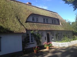 Reetstübchen, hôtel à Nieblum