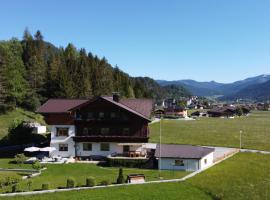 Frühstückspension Seeblick, hotel v destinaci Achenkirch