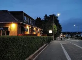 Glenfern Guest House and a separate Cottage with its own private hot tub