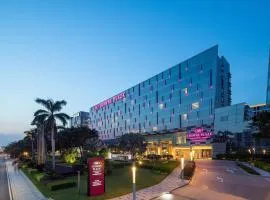 Crowne Plaza Guangzhou Huadu, an IHG Hotel - Free Shuttle Bus Between Hotel to Airport