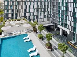 Staybridge Suites Dubai Al-Maktoum Airport, an IHG Hotel