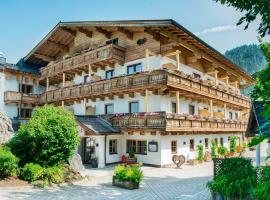 Hotel Schörhof, hotel v mestu Saalfelden am Steinernen Meer