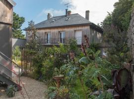 chambre d'hôte et gîte du jardin des corsaires: Saint-Malo şehrinde bir otel