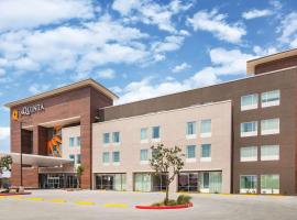 La Quinta Inn & Suites by Wyndham Bardstown – hotel w mieście Bardstown