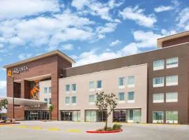 La Quinta Inn & Suites by Wyndham Bardstown