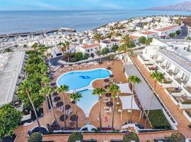 Hotel THB Flora: Puerto del Carmen'de bir otel