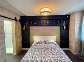 STUDIO LILOU, hotell i Lons-le-Saunier