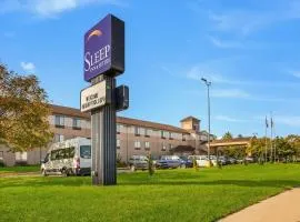 Sleep Inn & Suites