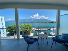 Vue Imprenable Sur Le Lac Du Bourget, hotel i Le Bourget-du-Lac