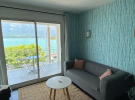 Vue sublime sur le lac du Bourget, hotel in Le Bourget-du-Lac