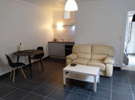 O'Couvent - Appartement 44 m2 - 1 chambre - rdc ext, hótel í Salins-les-Bains