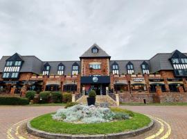 Village Hotel Manchester Cheadle, готель у місті Чідл