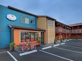 Coast River Inn by OYO Seaside