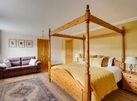 Home Farm B&B - Sunflower Room, wellness hotel v destinácii Forfar