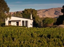 St Leonards Vineyard Cottages, מלון בבלנהיים