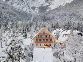 Triangel Boutique Hotel, hotel in Kranjska Gora