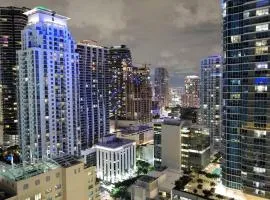 1Bd Apt with Free Parking and Amazing View