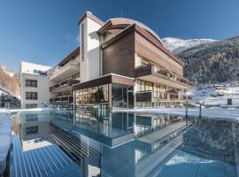 Bergland Design- und Wellnesshotel, hotel a Sölden