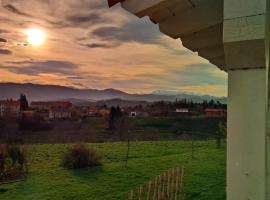 La buganvilla en Udías, hotel u gradu 'Comillas'