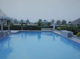 Amrit Van Resort