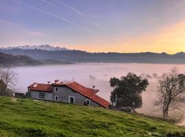 Apartamentos Picabel: Cangas de Onís'te bir otel